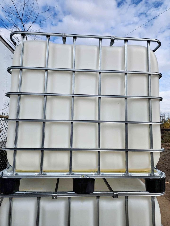 Semi Truckload of Cleaned 275 Gallon IBC Tanks - Wheat Ridge CO 80033