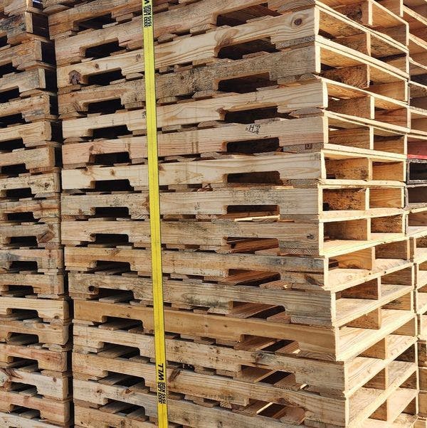 48 x 48 Hardwood 4-way Wooden Pallets - New Baltimore MI 48047