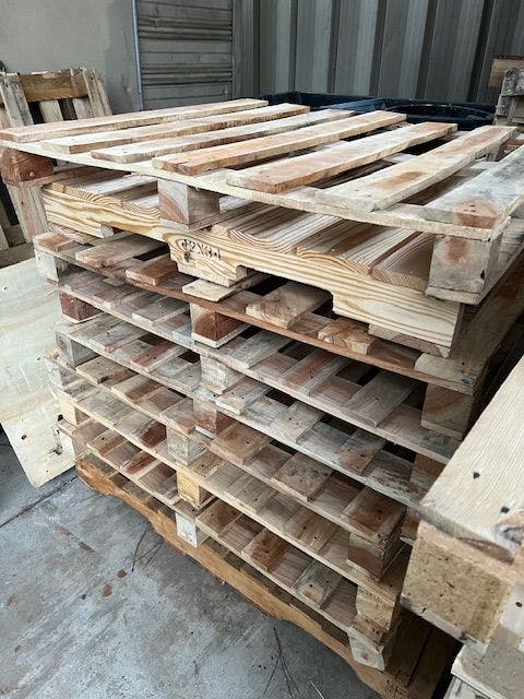 Used Flat Top Block Pallets - Lilburn, GA 30047