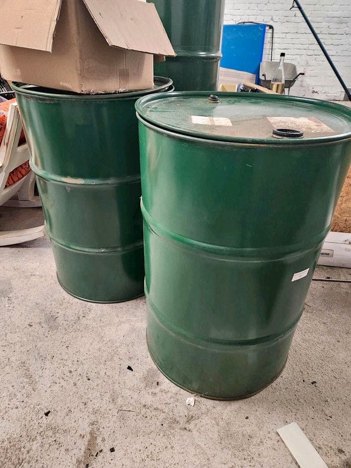 55 Gallon Used Metal Drums - Dunbar WV 25064