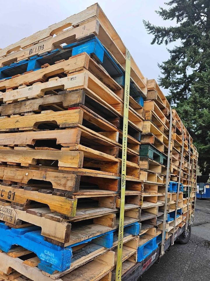 48 x 40 Used Stringer 2-Way Pallets - Billings MT 59102