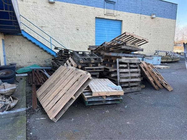 48 x 40 2-Way Standard Pallet Cores - Warren PA 16365