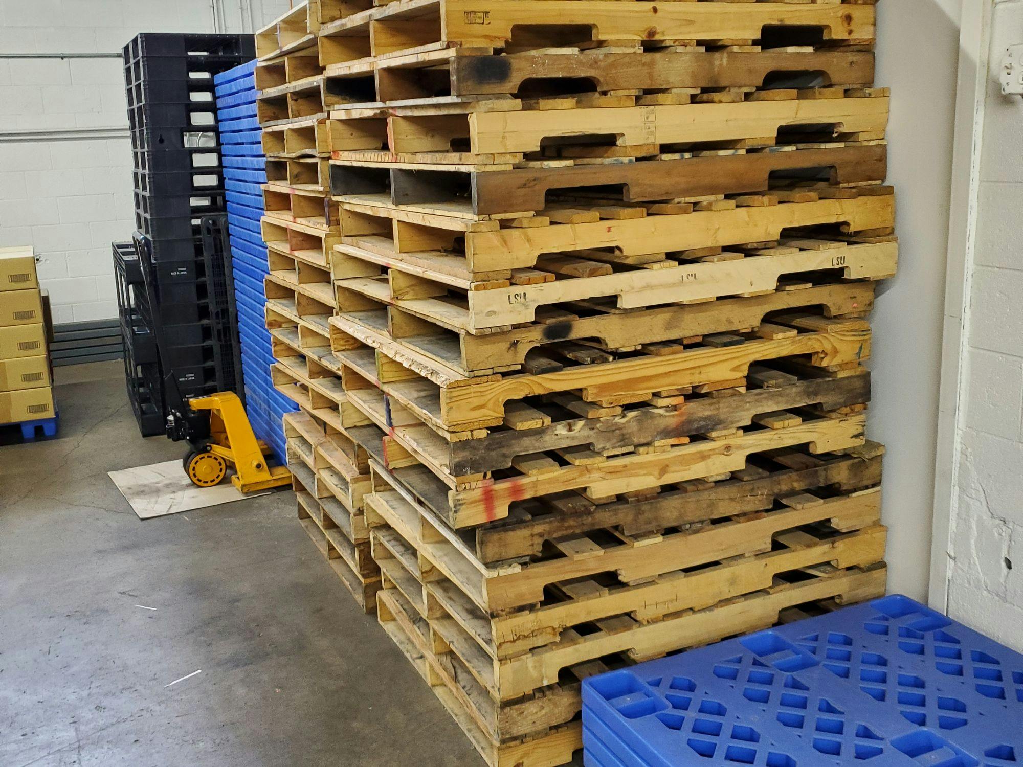 Grade B (#2) Bulk Amount of Pallets - Phoenix AZ 85033