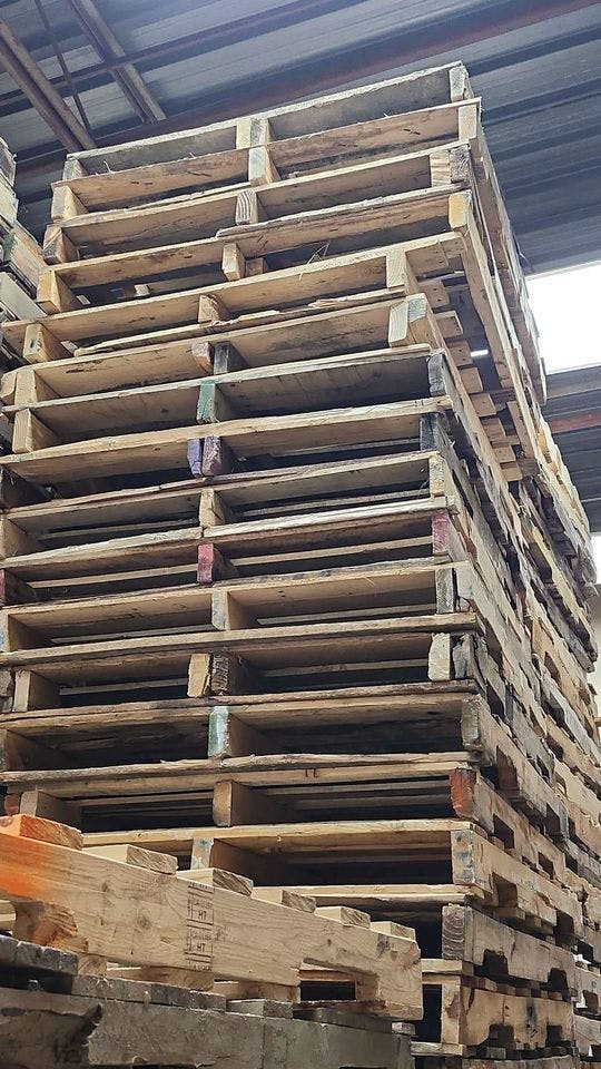 48 x 40 Used 2-Way Stringer Pallets - Portland Oregon 97206