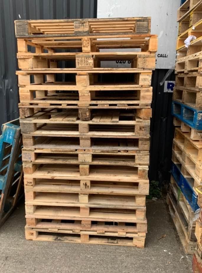 800 x 1200 Used 4-Way Block Pallets - Rochester MN 55901
