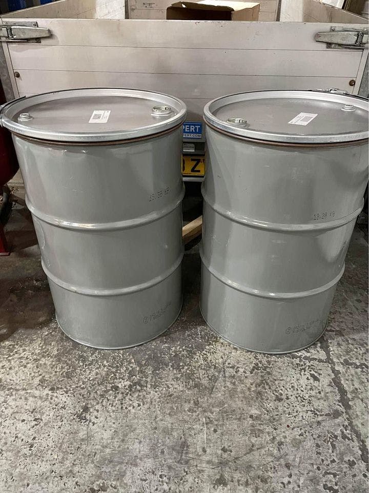 Used 55 Gallon Metal Drums - Montchanin DE 19710