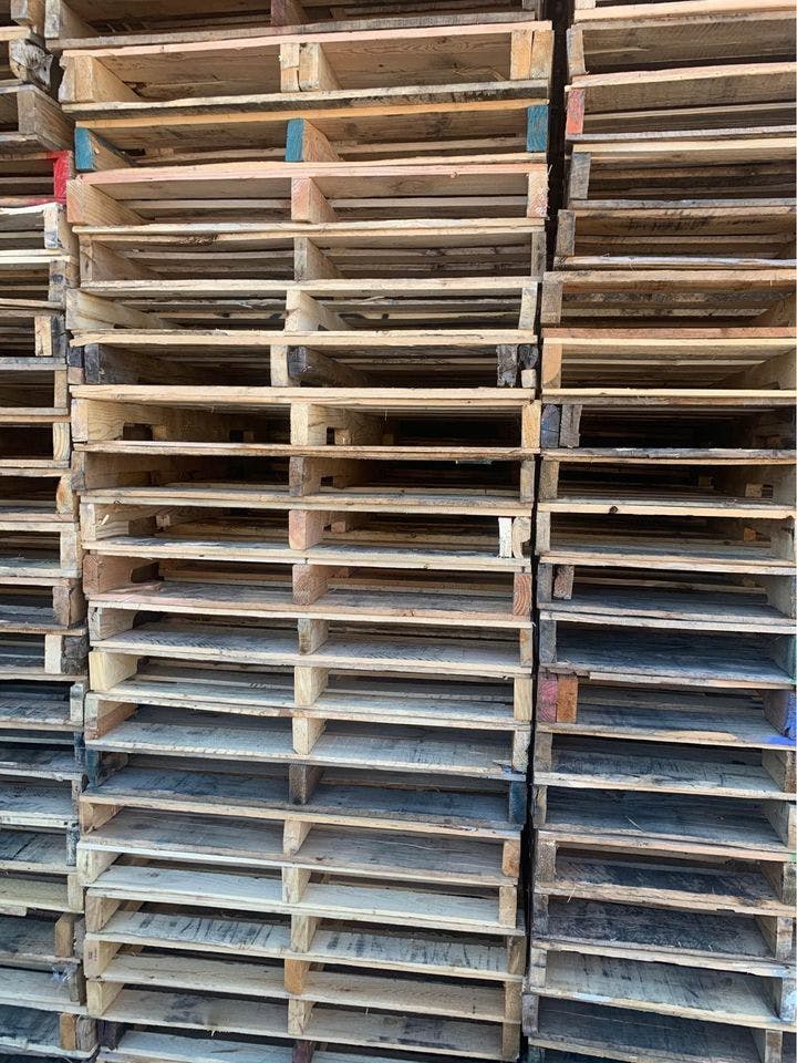 Used Grade B Pallets in TX