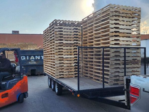 1000 x 1200 Repaired 2-Way Grade B Stringer Pallets - Des Moines IA 50311