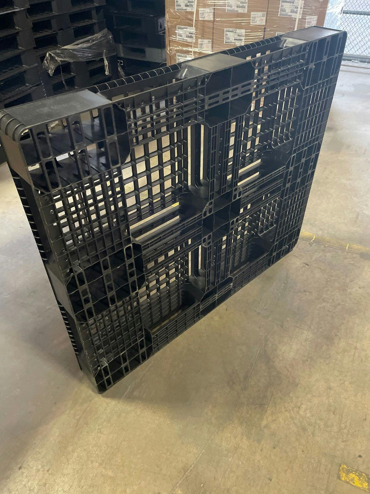 Like New ISPM 15 Plastic Pallets -  Fort Worth TX 76116	