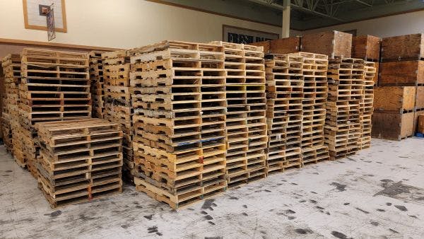 Used 48" x 40" GMA Grade A Hardwood Skids - Seattle WA 98103