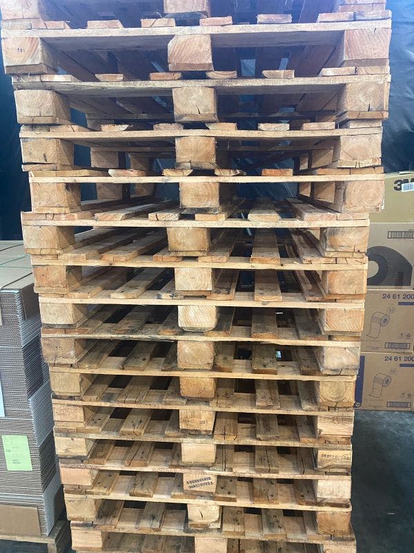 48 x 40 HT Used Block Pallets - Ridgefield, WA 98642