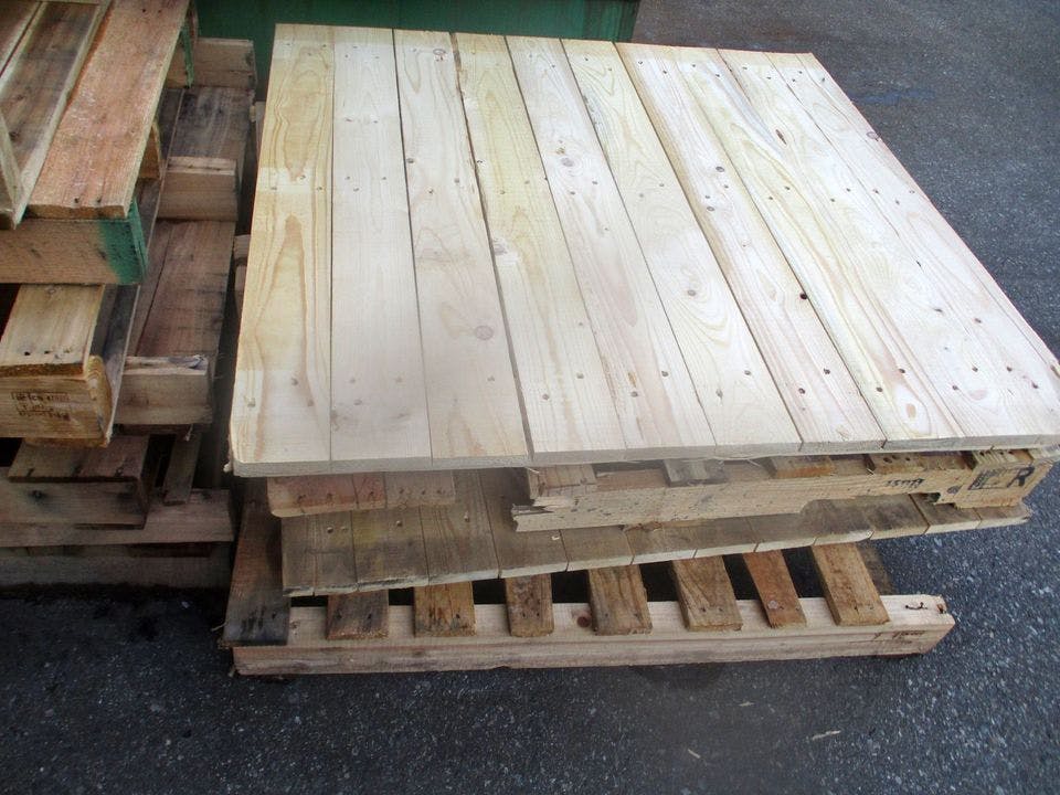 4" x 8" Used Close Boarded Stringer Pallets - Montgomery AL 36108