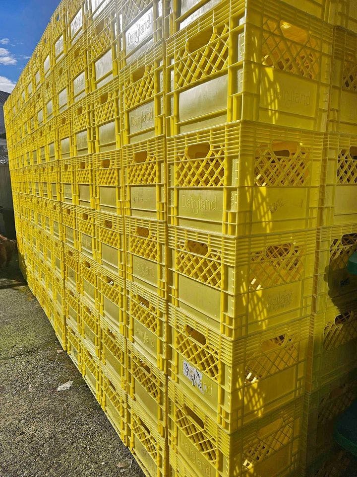 27x27x27cm Plastic Crates - Mesa AZ 85207