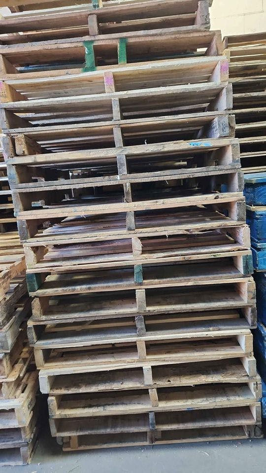 1000 x 1200 Used 2-Way Euro 2 Stringer Pallets - Cumming GA 30040