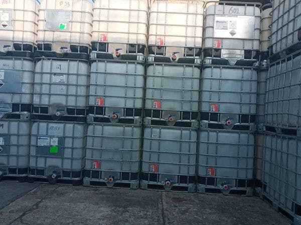 Truckloads of Recycled 275 Gallon IBC Tanks - Des Moines IA 50317