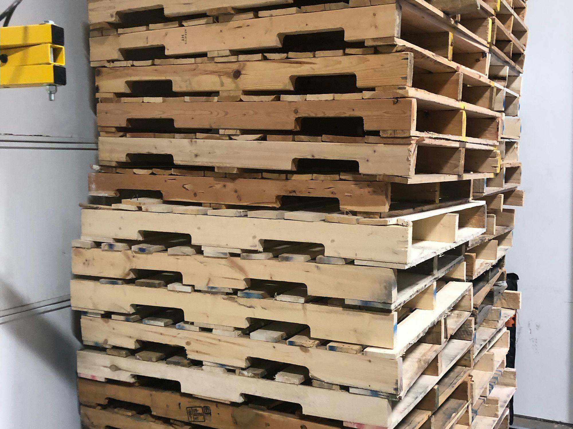 Truckloads of 48 x 40 Wooden #2 Pallets - Rincon, GA 31326