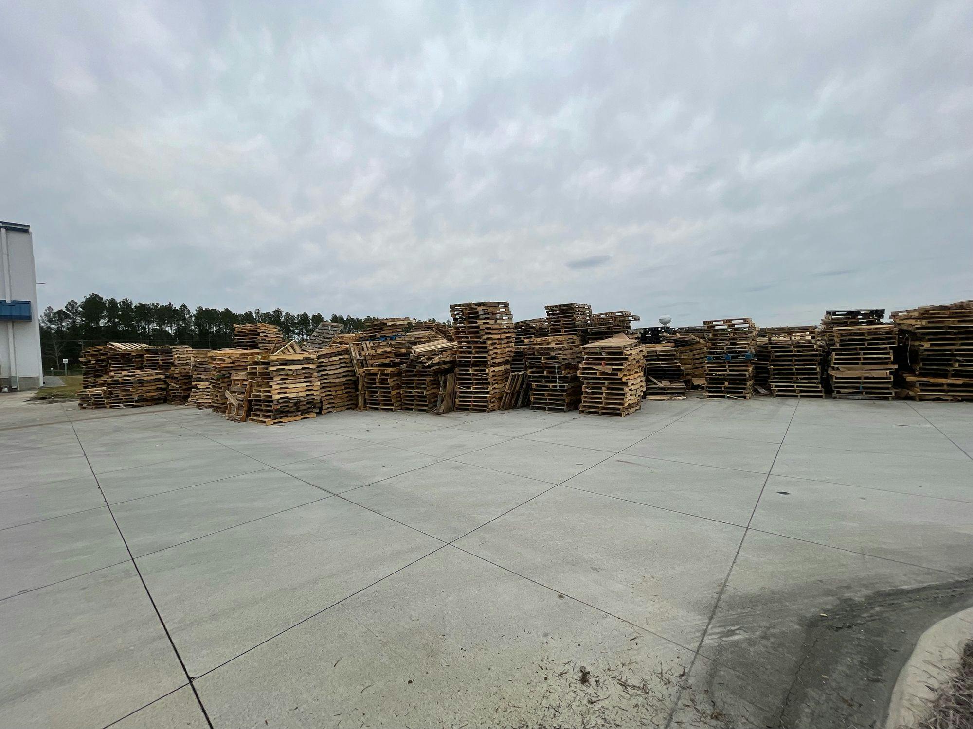 48 x 40 Mixed Wooden Pallet Cores-  Bulk Amount - Orlando FL 32828