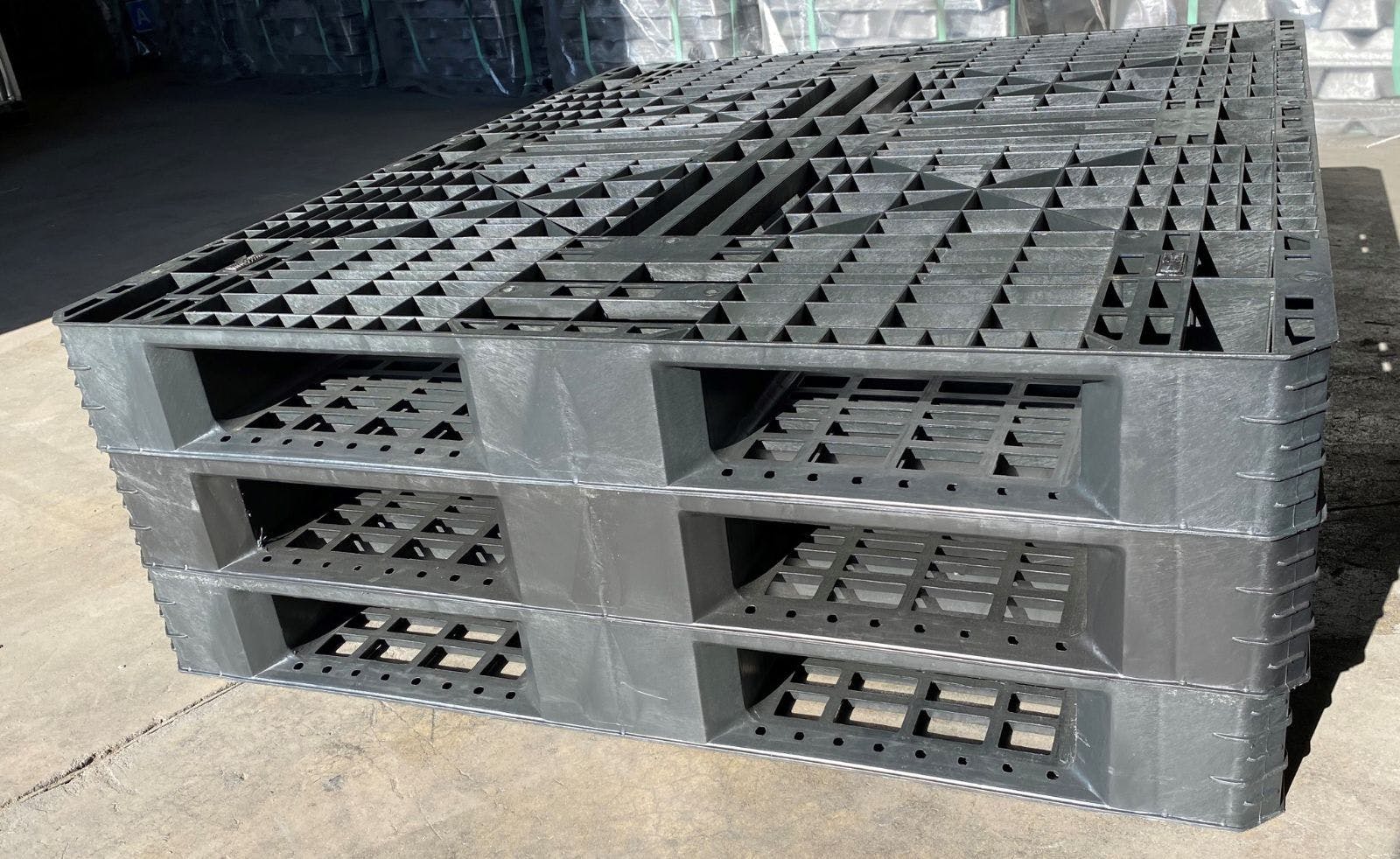 Like New ISPM 15 Plastic Pallets -  Fort Worth TX 76116	