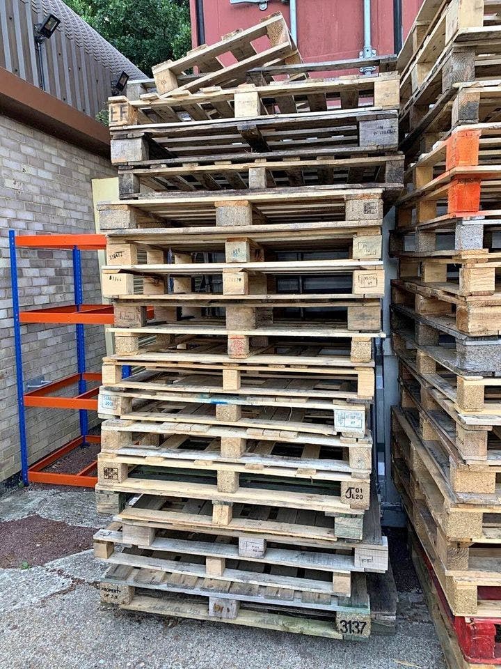 48 x 40 Used 4-Way Block Euro Pallets - Burlington VT 05401