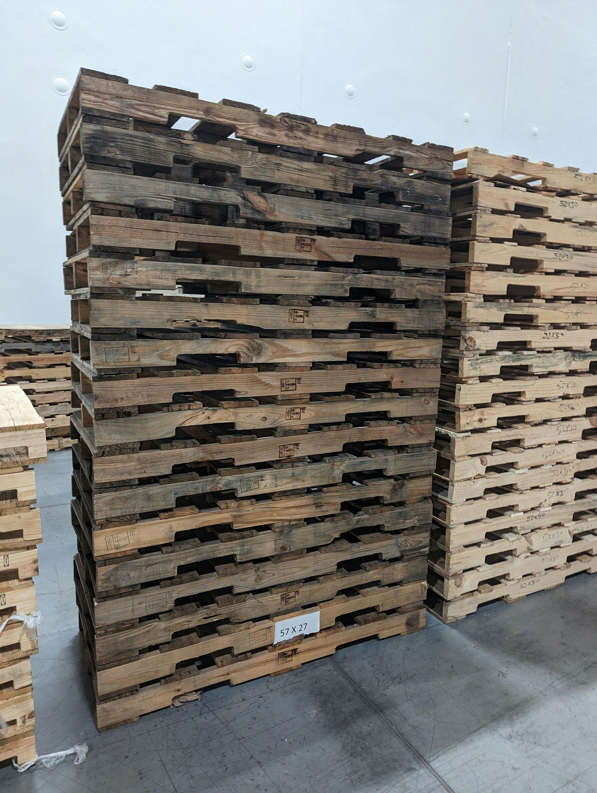 Used 48 x 40 Pine GMA #2 Wood Pallets - Nashville TN 37211