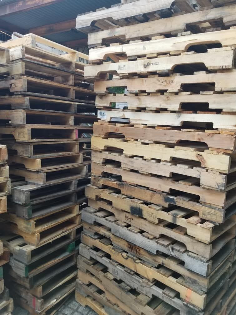 Grade B 48 x 40 Repaired Wooden Pallets - Pennsauken, NJ 08110