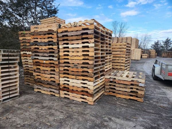 800 x 1200 Used 2-Way Stringer Euro Pallets - Greenwood IN 46143