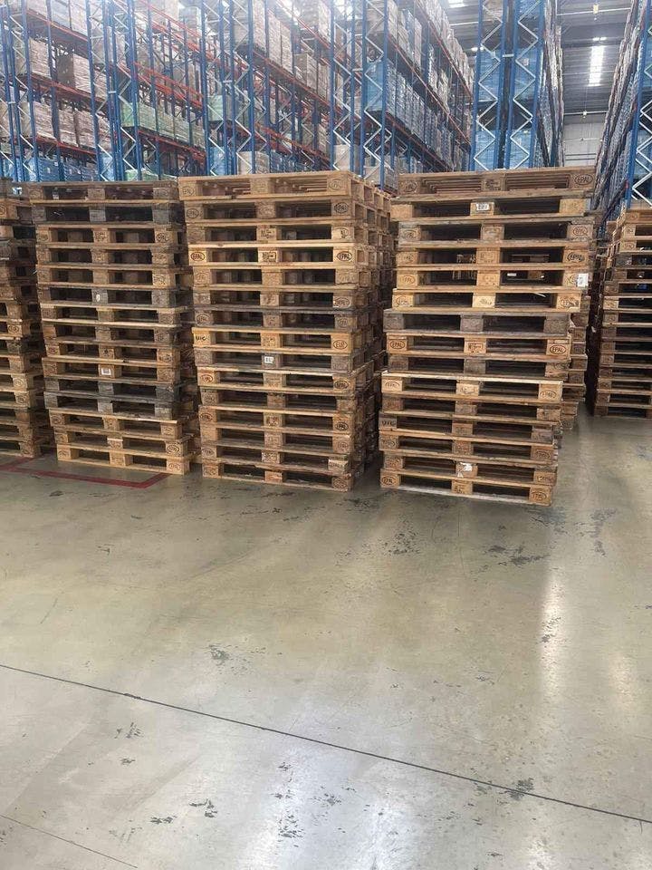 800 x 1200 Used 4-Way Euro Pallets - Dulles VA 20102