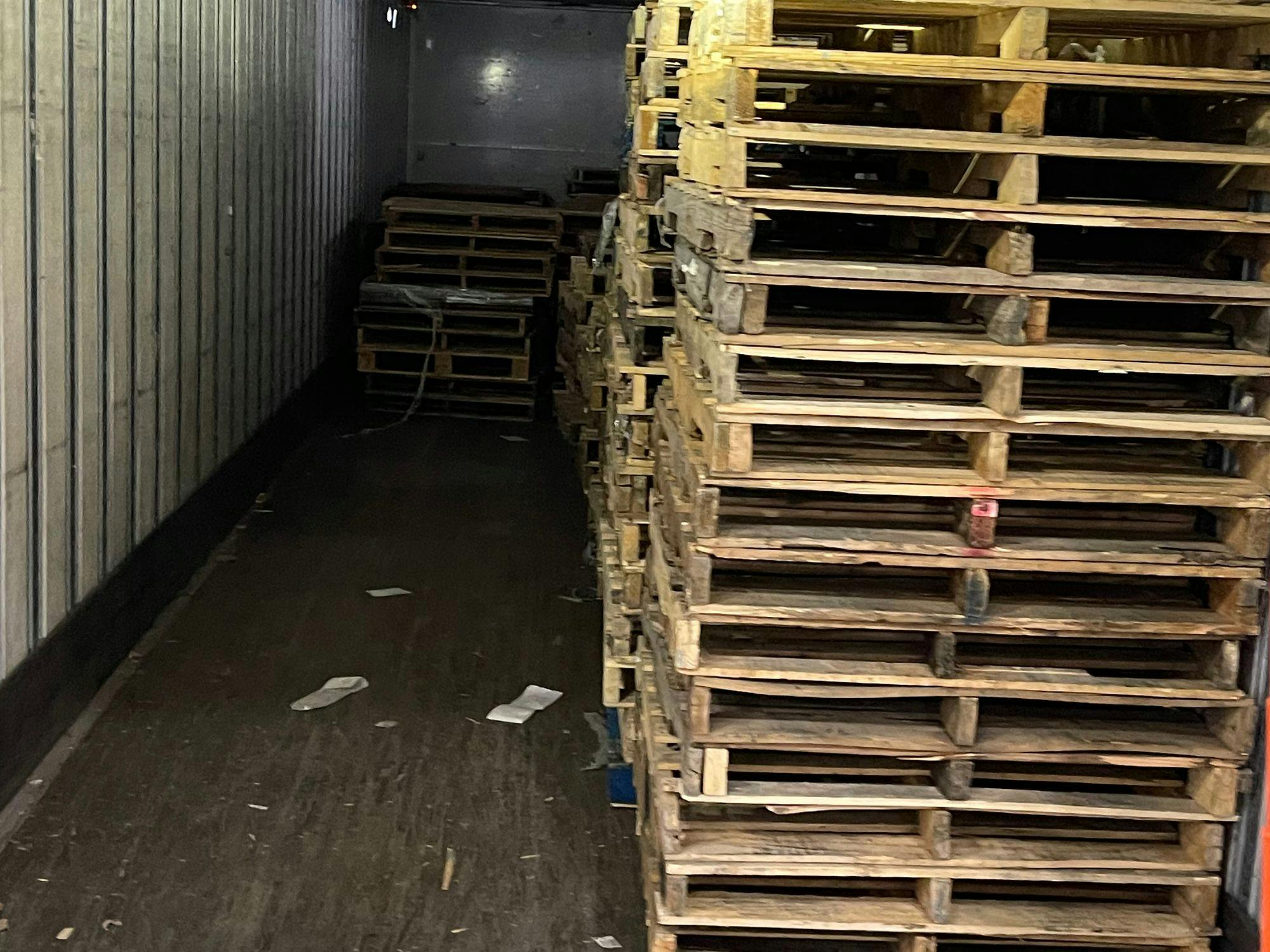 48 x 40 Wood Pallet Core Loads - Syracuse, NY 13057